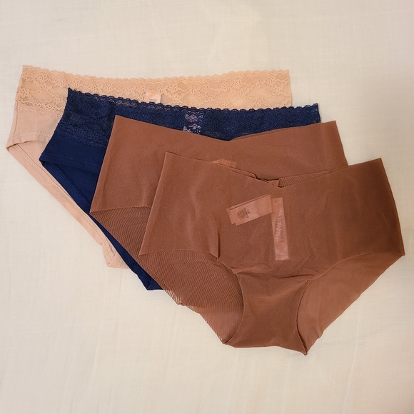 Victoria's Secret Other - VS Panties Set (4 pair) - S